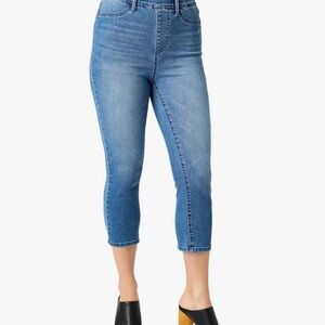 NWT Judy Blue Women's Skinny Fit Capri JB 78111-MD size 9/29